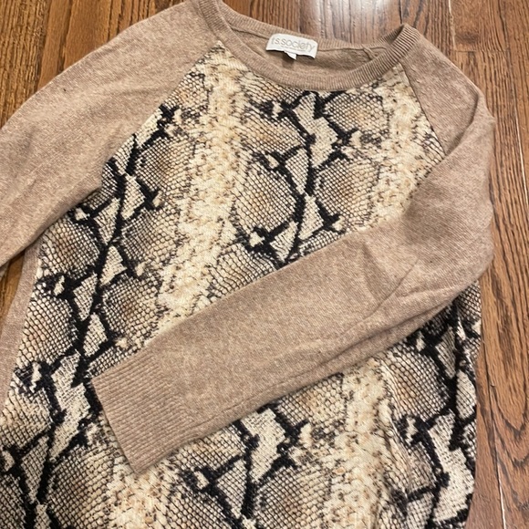 T.S. society snake skin cashmere sweater - Picture 2 of 4